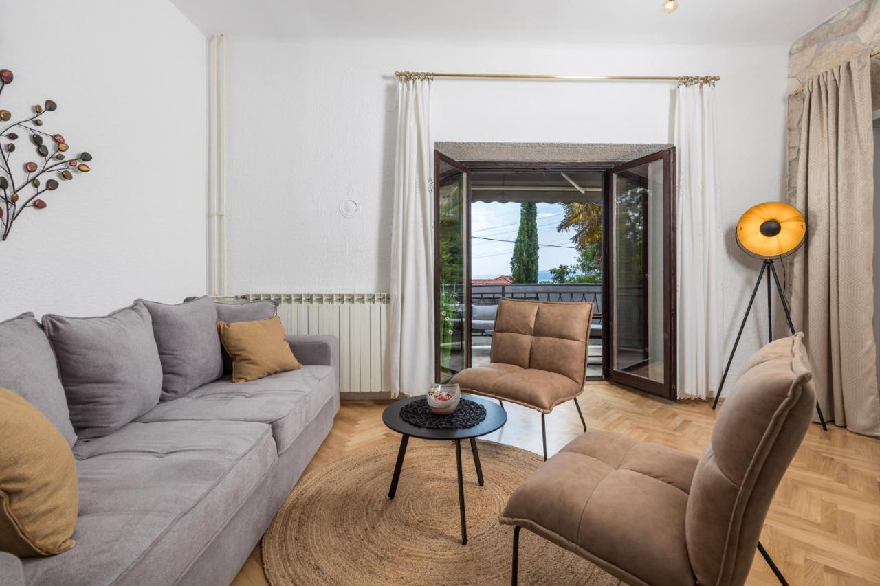 Apartment Carmen มาทุลยี ภายนอก รูปภาพ