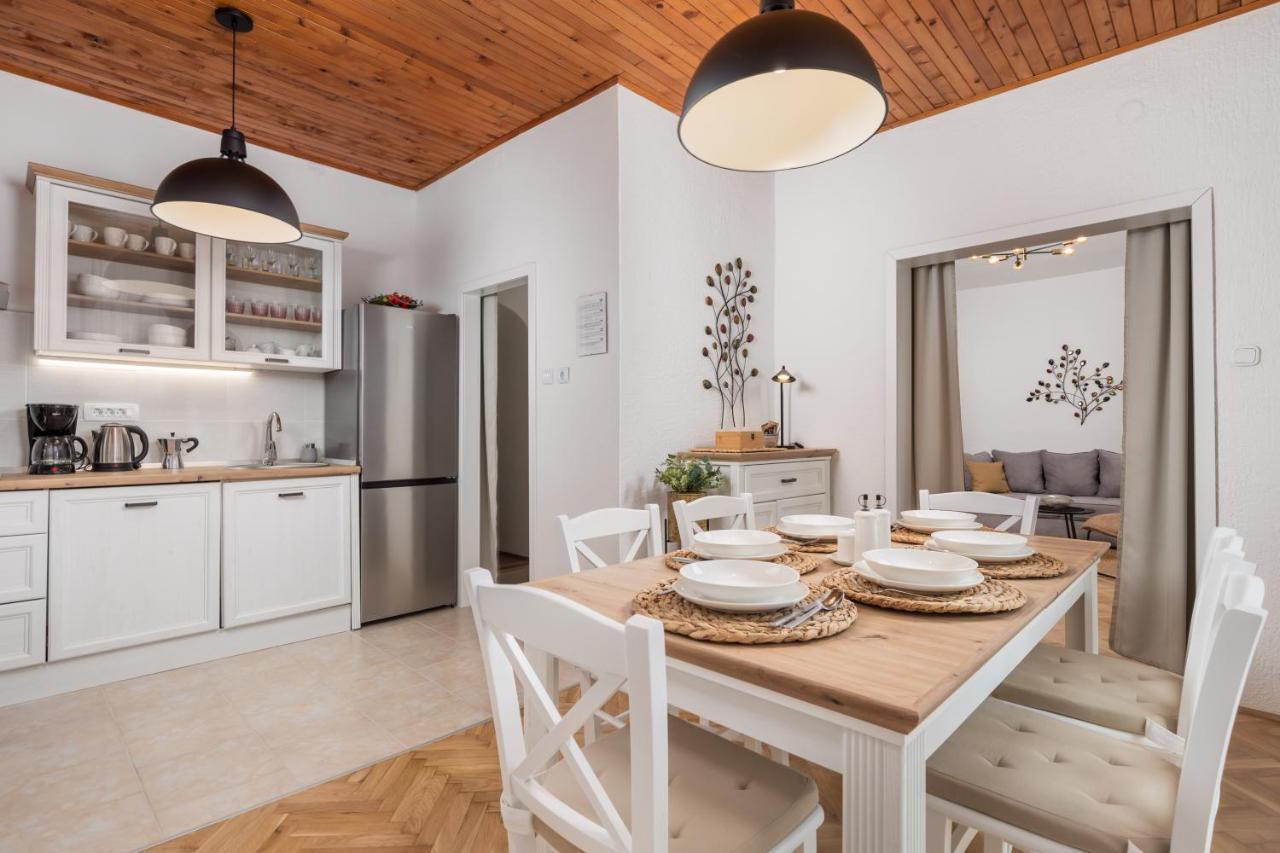 Apartment Carmen มาทุลยี ภายนอก รูปภาพ