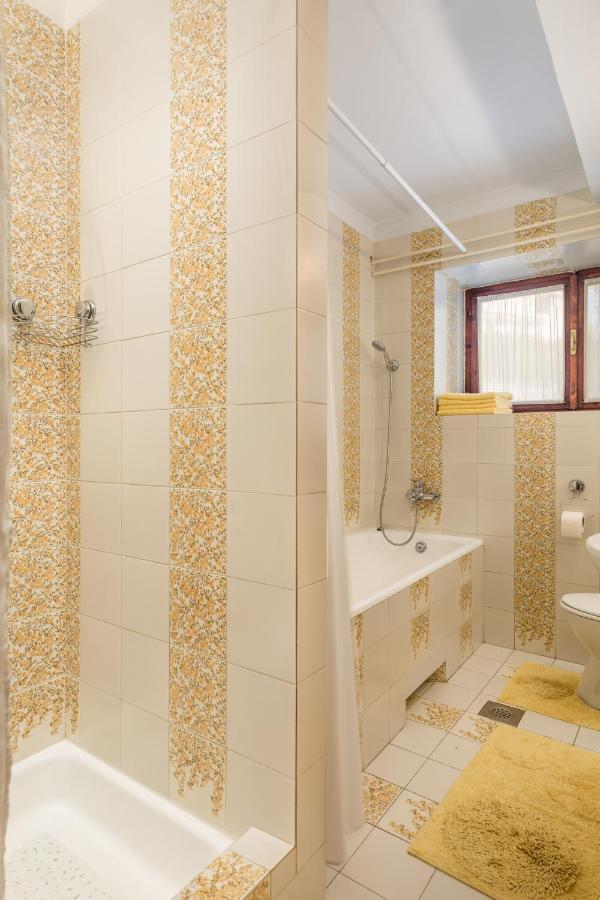 Apartment Carmen มาทุลยี ภายนอก รูปภาพ